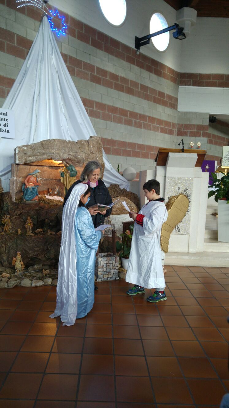 Rappresentazione dell'Annunciazione interpretata dai ragazzi di San Giovanni Battista