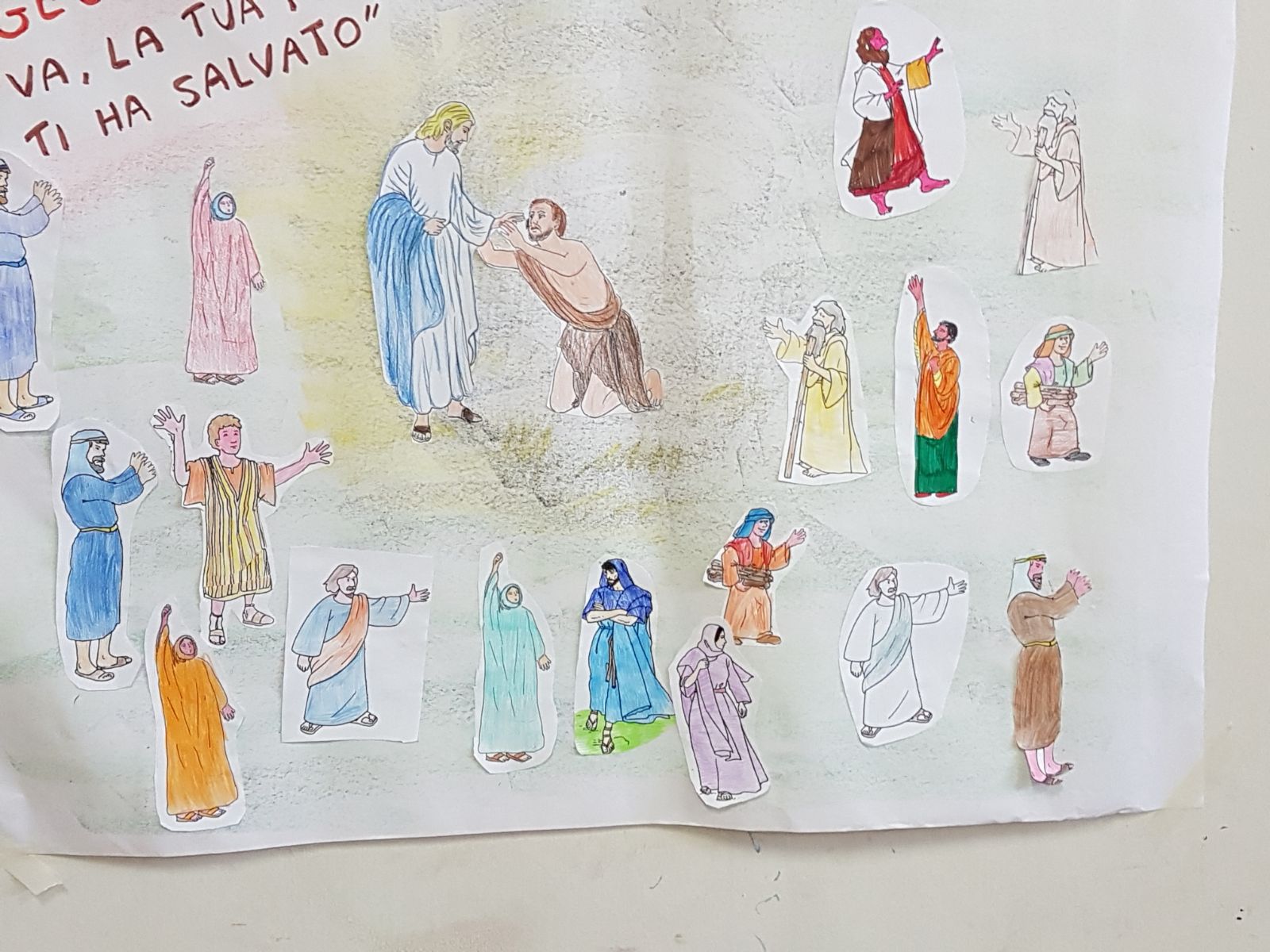Il cartellone che racconta la storia di Bartimeo, il cieco di Gerico, creato dai ragazzi del gruppo di Santa Maria Rossa
